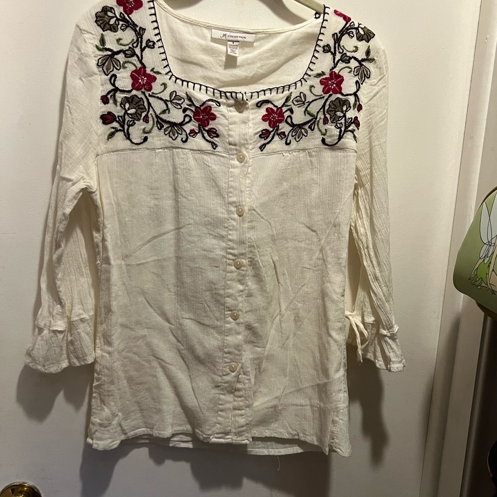 JM Collection Cream Blouse with Floral Embroidery